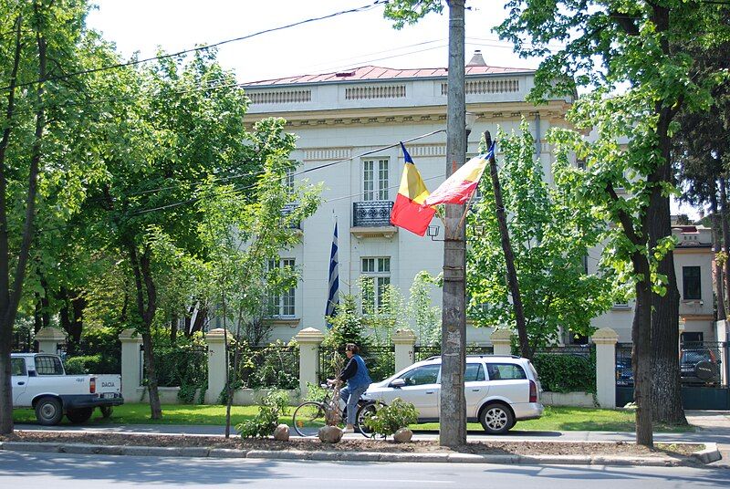 File:Greek embassy, Bucuresti.jpg