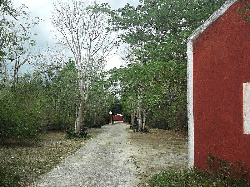 File:Katanchel, Yucatán (02).jpg