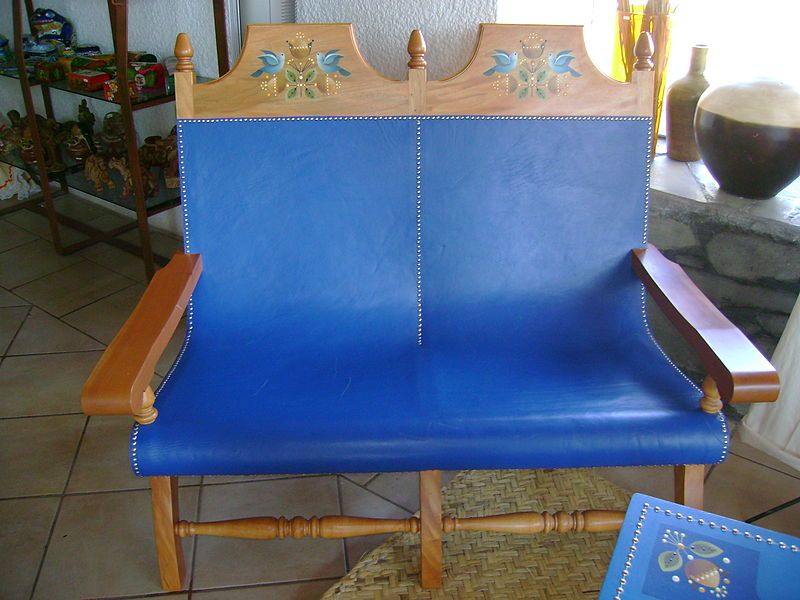 File:Mueble Rangeliano.JPG