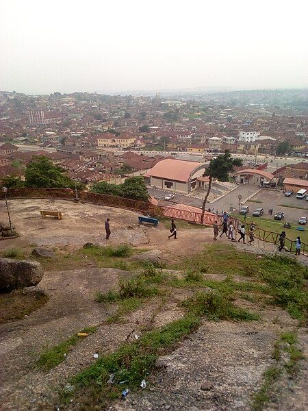 File:Rock Abeokuta.jpg