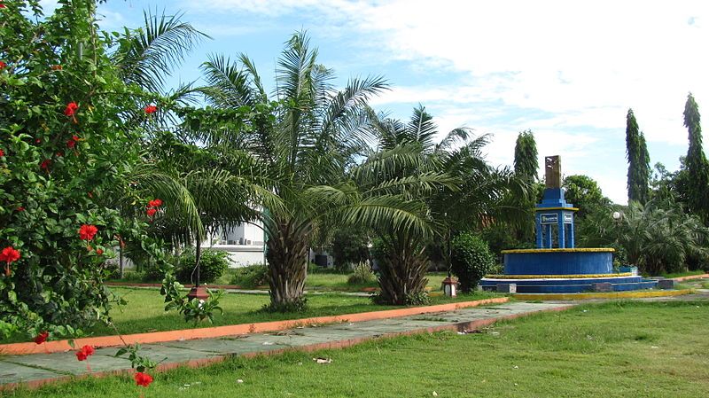 File:SuBesarPark.JPG