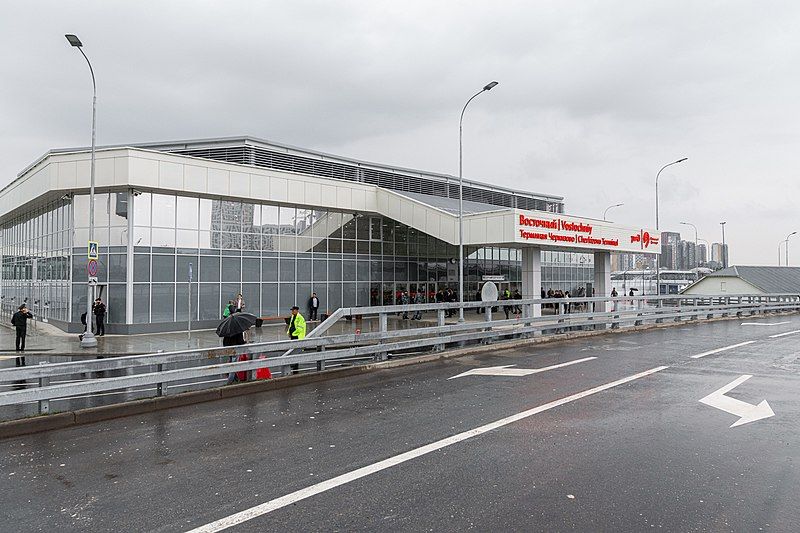 File:Vostochny railway station1.jpg