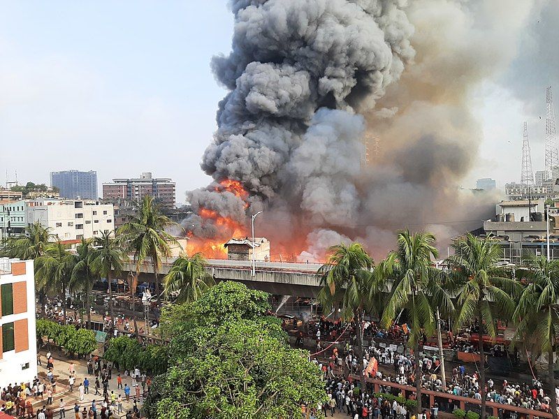 File:Bangabazar Fire.jpg