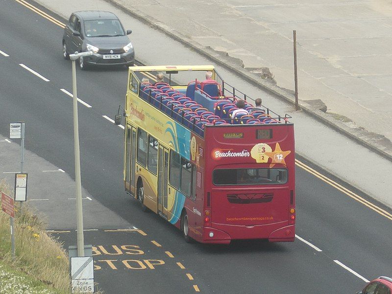 File:Beachcomber Bus.jpg