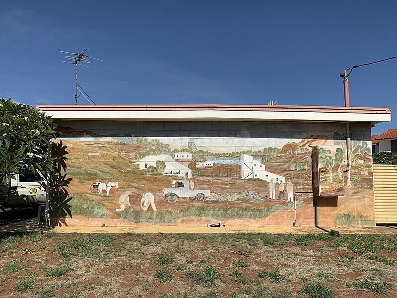 File:Bill Fullwood's Mural.jpg