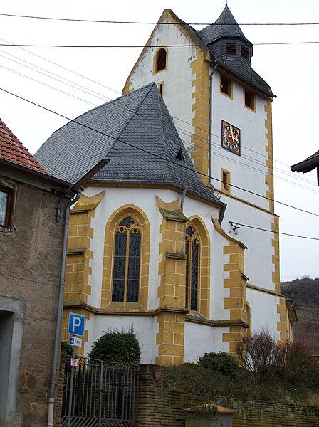 File:Ev. Kirche Niederhausen.JPG