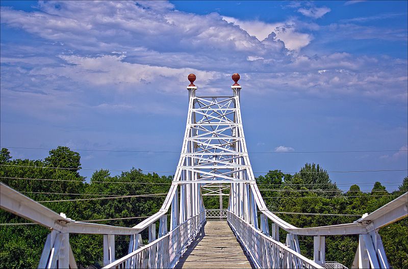 File:Frisco Pedestrian Footbridge.jpg