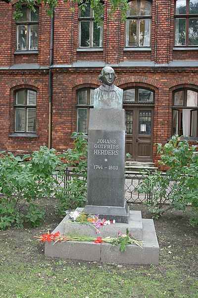 File:Herder-Denkmal in Riga.JPG