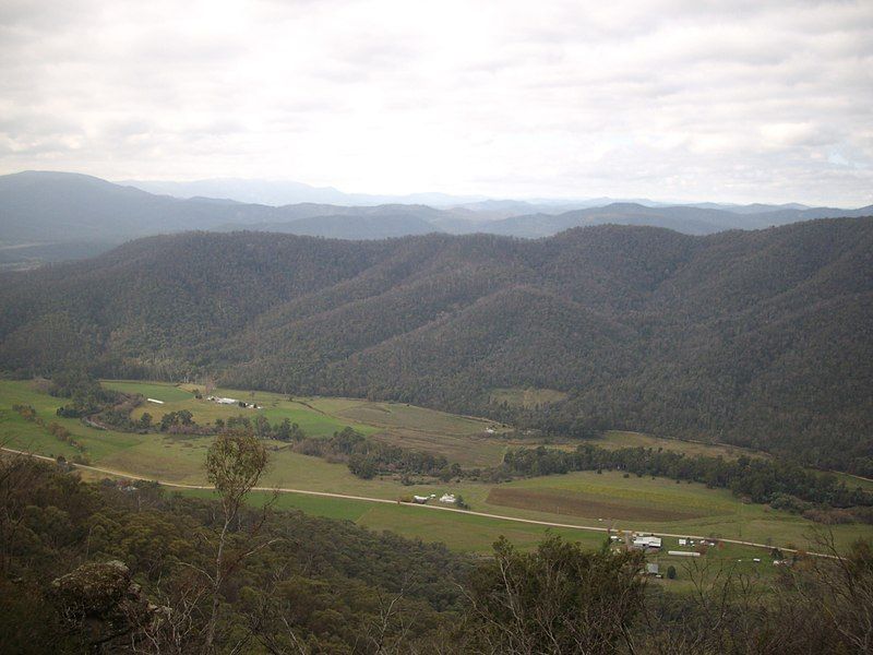 File:KingValleyPowerLookout.JPG