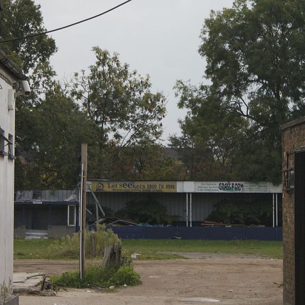 File:Leyton Stadium remains.jpg