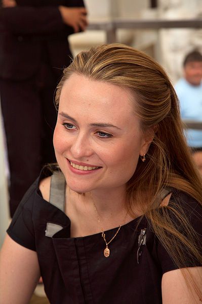 File:Marina Poplavskaya06.jpg