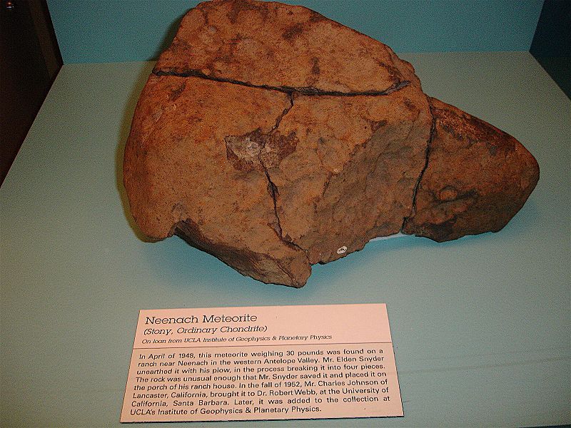 File:NeenachMeteorite.JPG