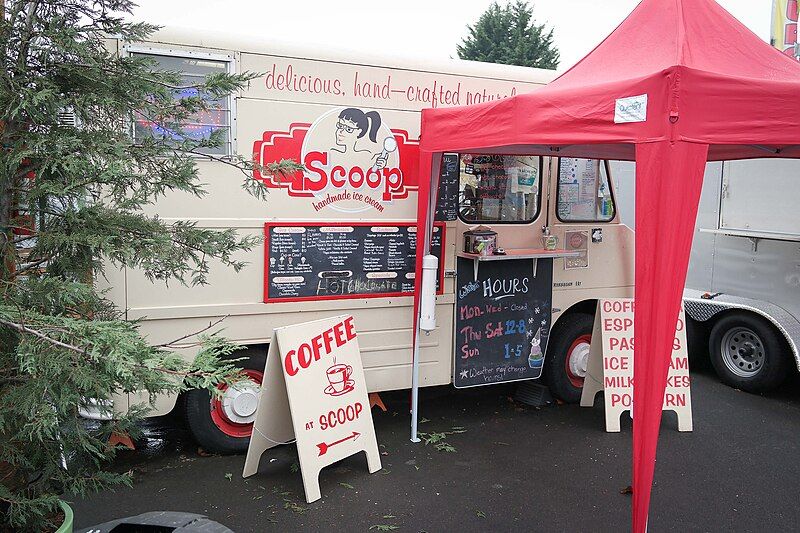 File:Scoop Food Cart.jpg