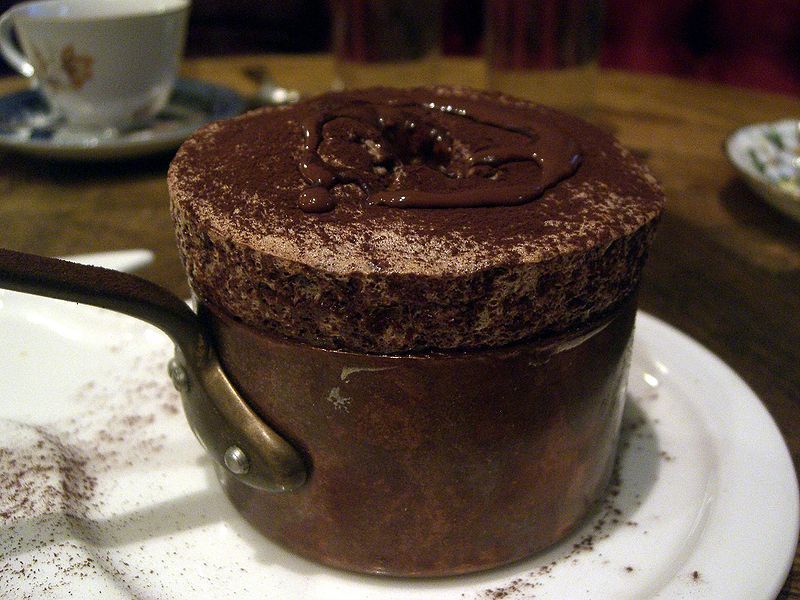 File:Souffle au chocolate.jpg