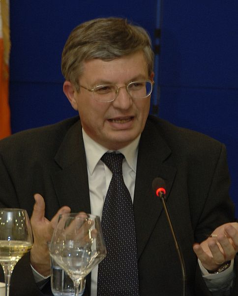 File:Tonio Borg.jpg