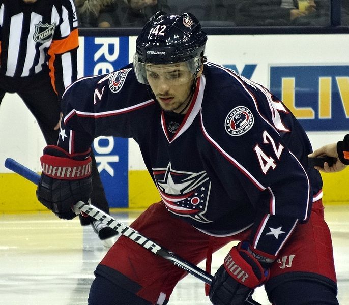 File:Artem Anisimov 2013-11-02.JPG