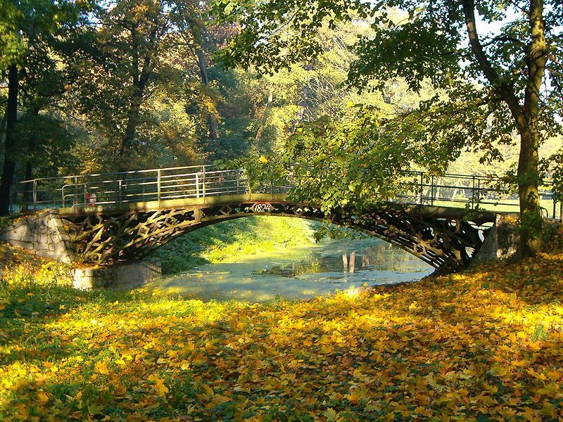 File:Brücke Park.jpg