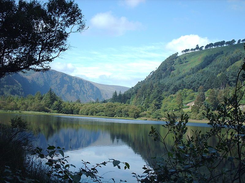 File:Glendalough.jpg