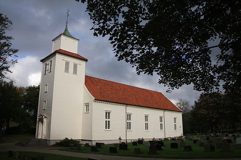 File:Høyland kirkested.jpg