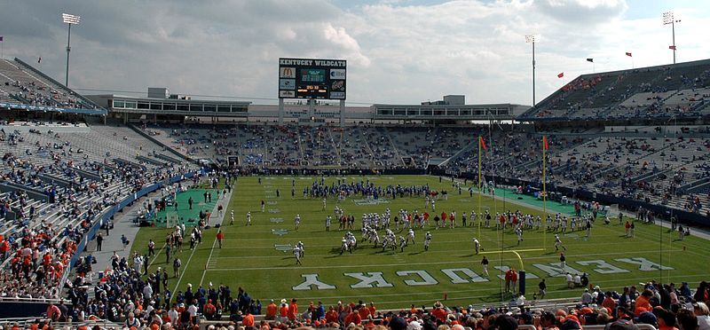 File:KentuckyCommonwealthStadium-EZInterior.jpg