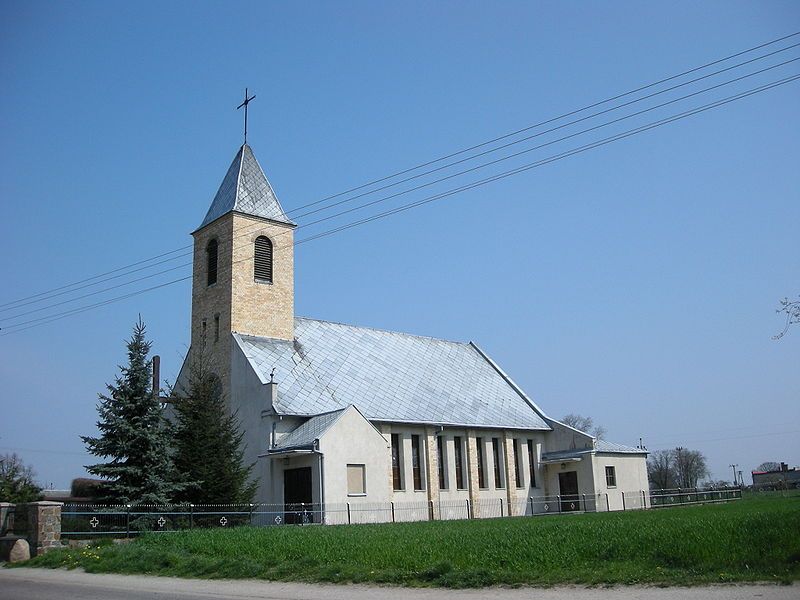 File:Maly Medromierz church.jpg