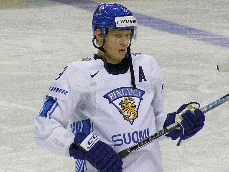 File:MikkoKoivu2008IIHF.jpg