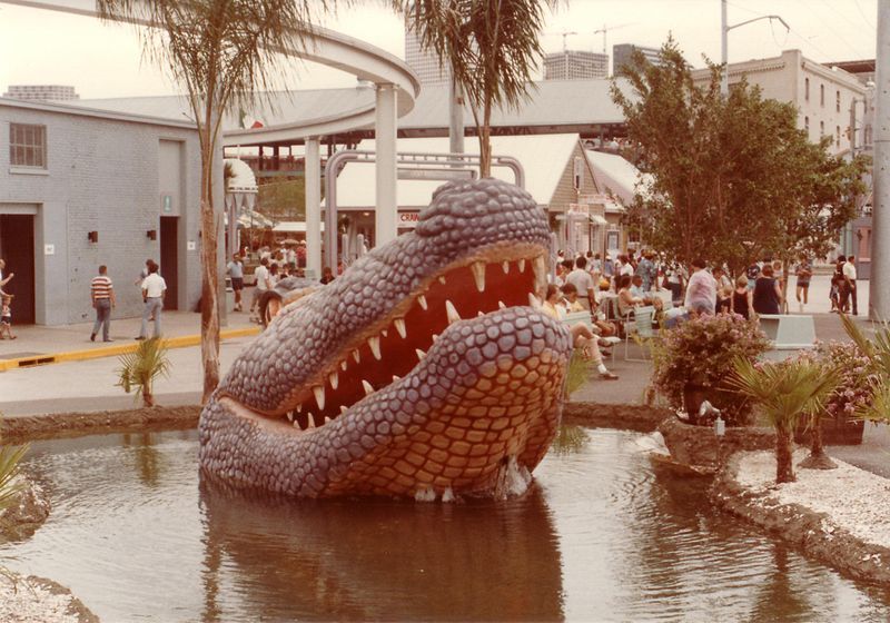 File:NOLAGrrGatorHead84CMAkin.jpg