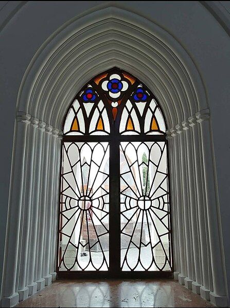 File:Santhome Church window.jpg