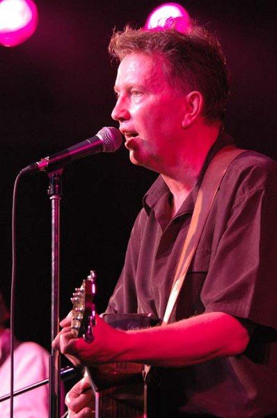 File:Tom Robinson 2004-07-29.jpg