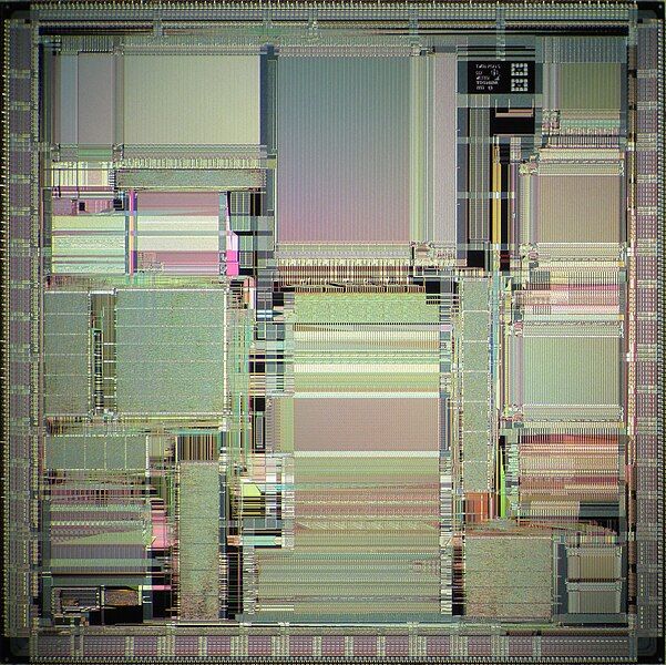 File:Toshiba R8000 die.JPG