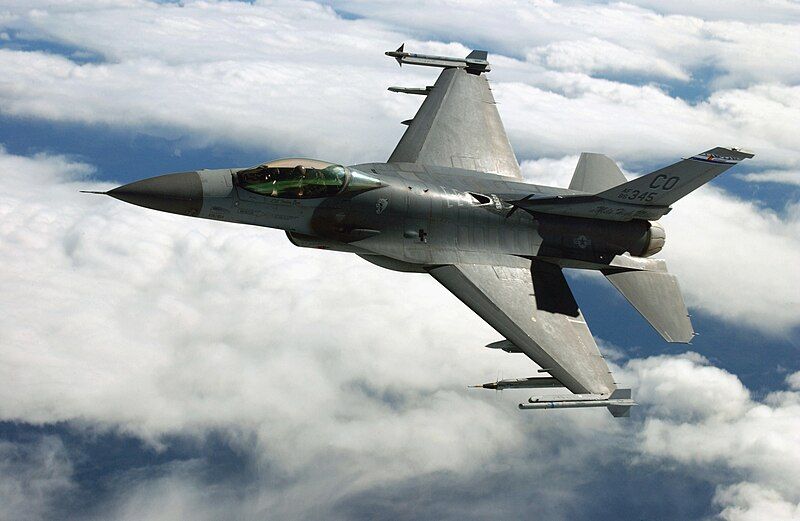 File:USAF F-16C Profile.jpg