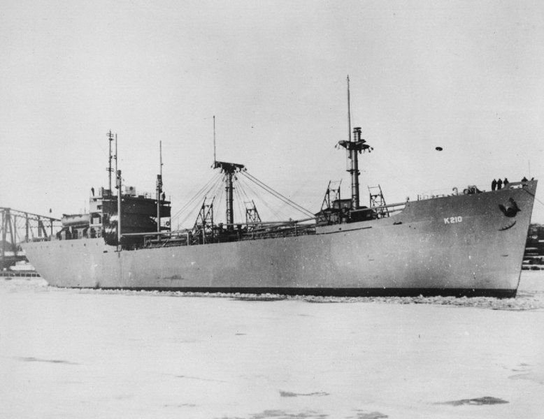 File:USS Screven AK-210.jpg