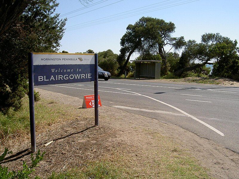 File:Welcome to Blairgowrie.jpg