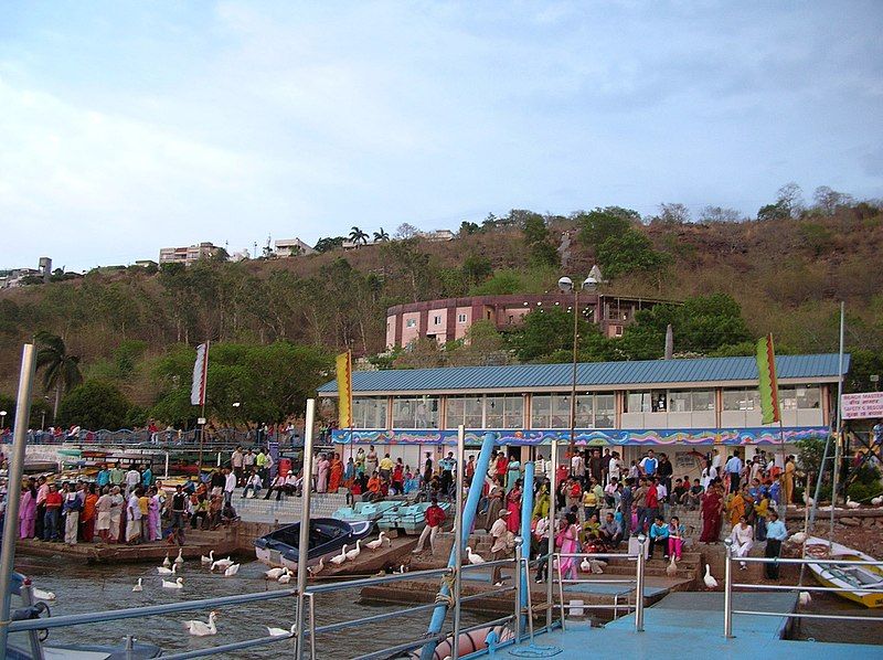 File:Boat club bhopal.jpeg