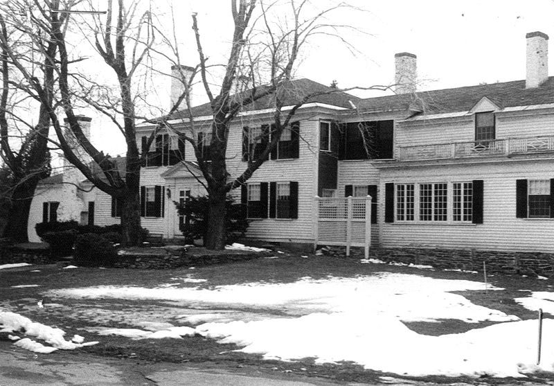 File:BoylstonMA BarlinAcres.jpg