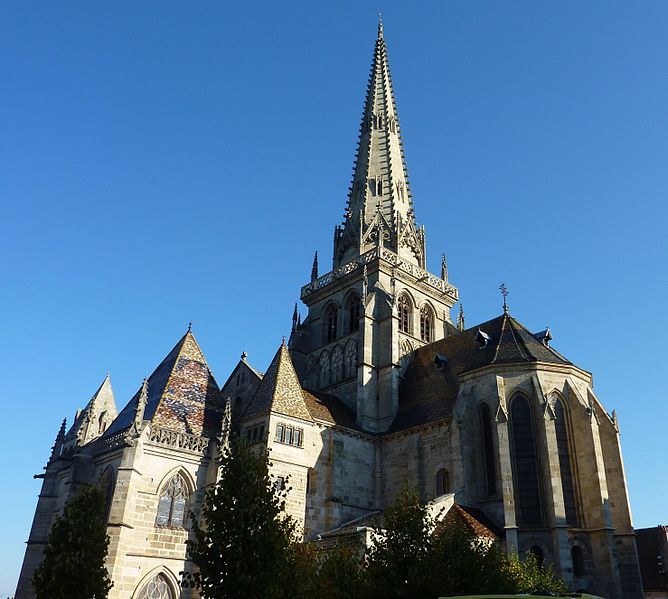 File:Cathédrale Autun.JPG