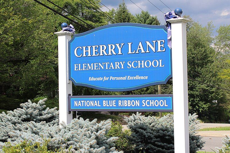 File:Cherry Lane School.JPG