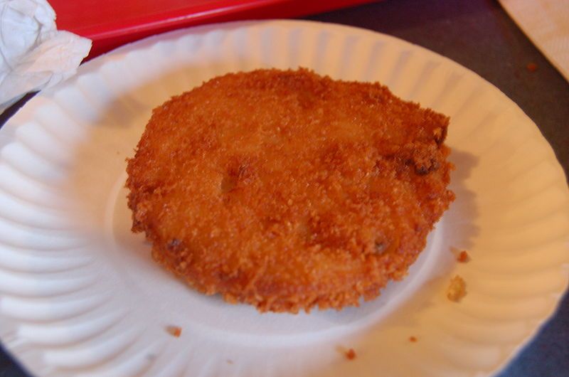 File:Clam cake.jpg