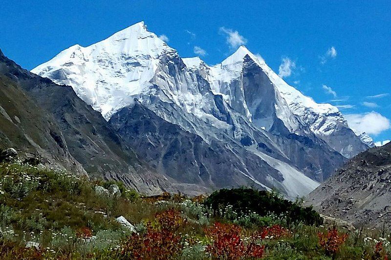 File:Mount Bhagirathi.jpg