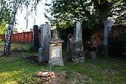 Czech: Náhrobky na židovském hřbitově v Olomouci.English: Gravestones in the Jewish cemetery in the city of Olomouc, Moravia, Czech Republic.