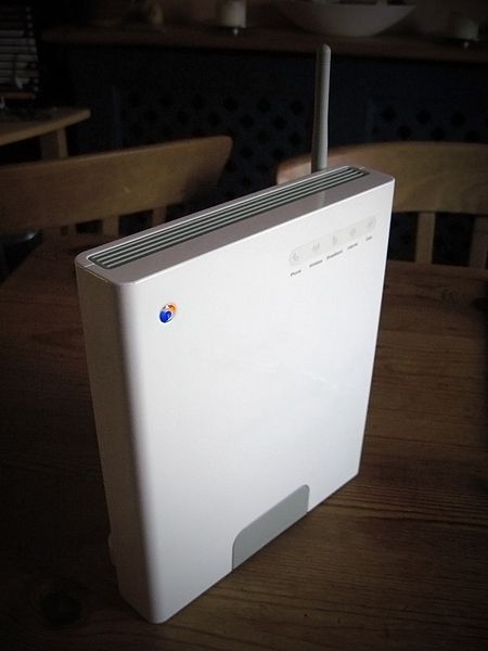 File:BT Home Hub.JPG