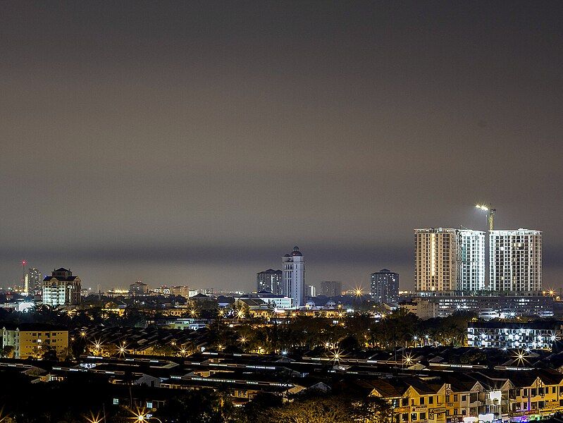 File:Bukit Mertajam, Penang.jpg