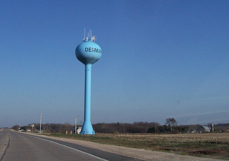 File:DenmarkWisconsinWatertower.jpg