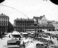 View of Hötorget with the founders name Paul U. Bergström on the wall to the right. Photo: around 1920