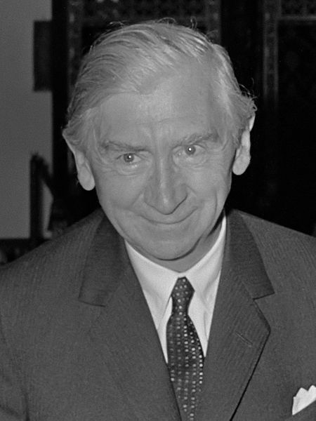 File:Herbert Read (1966).jpg