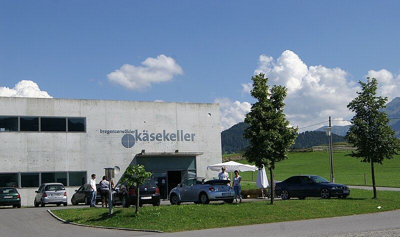 File:KäsekellerLingenau.JPG