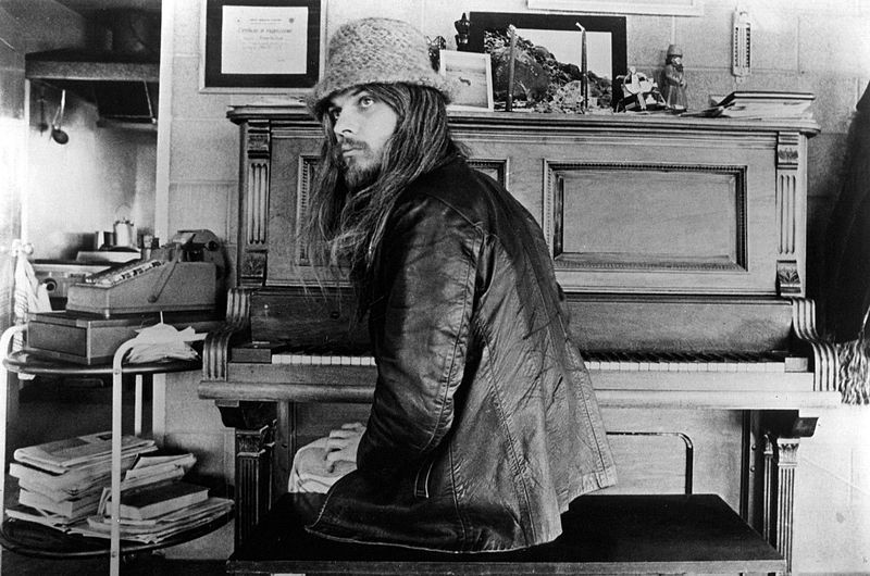 File:Leon Russell 1970.JPG