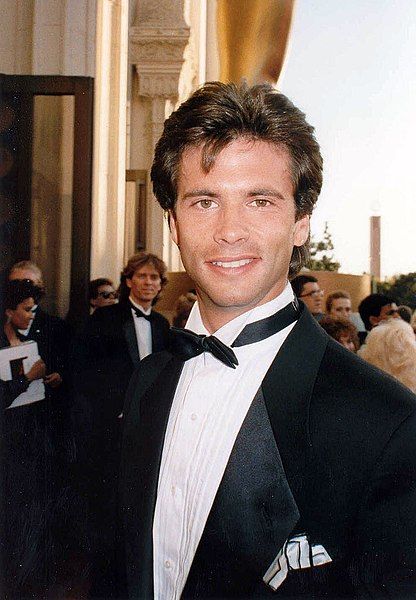 File:Lorenzo Lamas.jpg