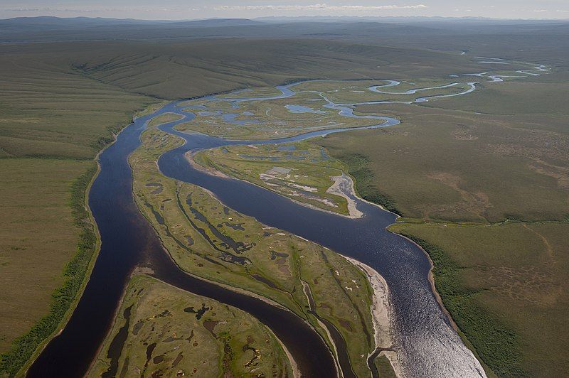 File:Meandering river (8029733984).jpg