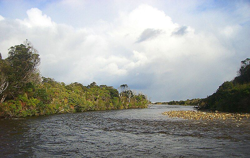 File:Mouth-of-the-Wairaurahiri-River.jpg